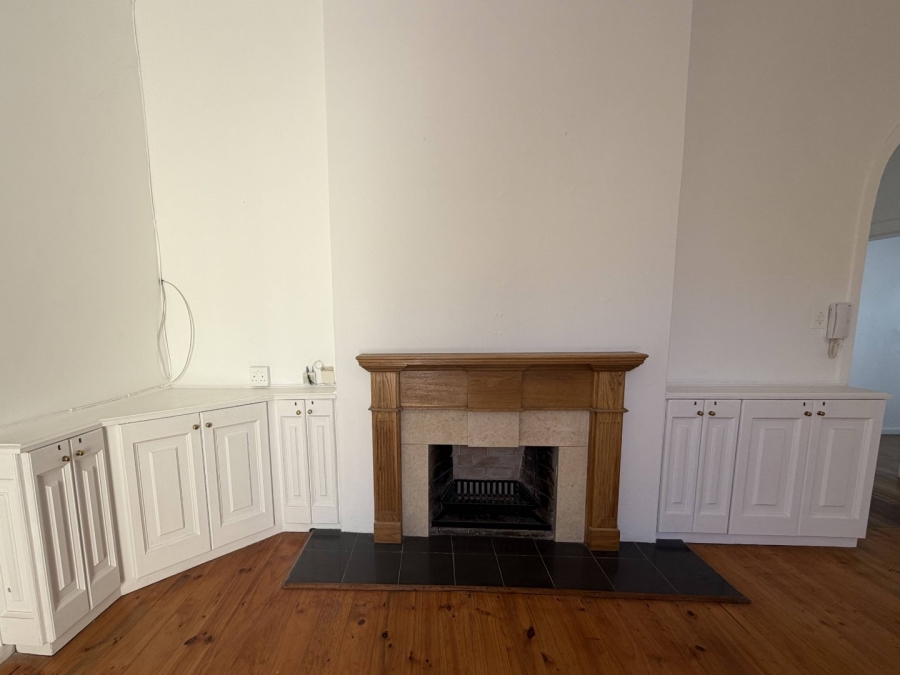 To Let 4 Bedroom Property for Rent in Rondebosch Village Western Cape